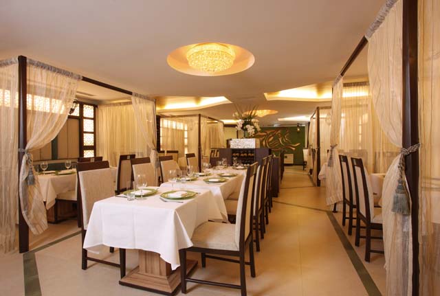 TULSI_dining room Tulsi is a new Indian restaurant in Manhattan with chefs Hemant Mathur, Dandu Ram and Surbhi Mathur